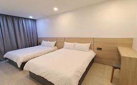 1188 Guest House
